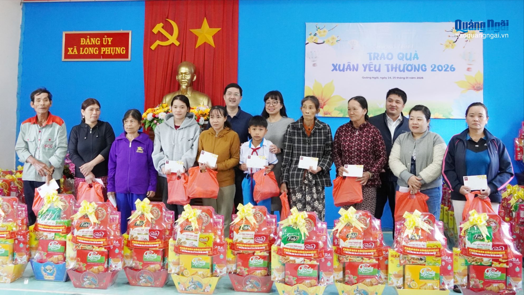 Mang “Xuân yêu thương” đến với 650 học sinh và hộ nghèo