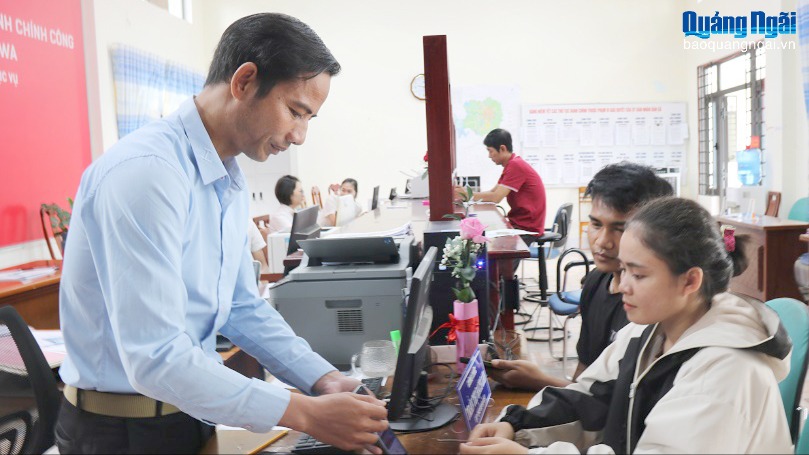 “Nói không” với hồ sơ giấy