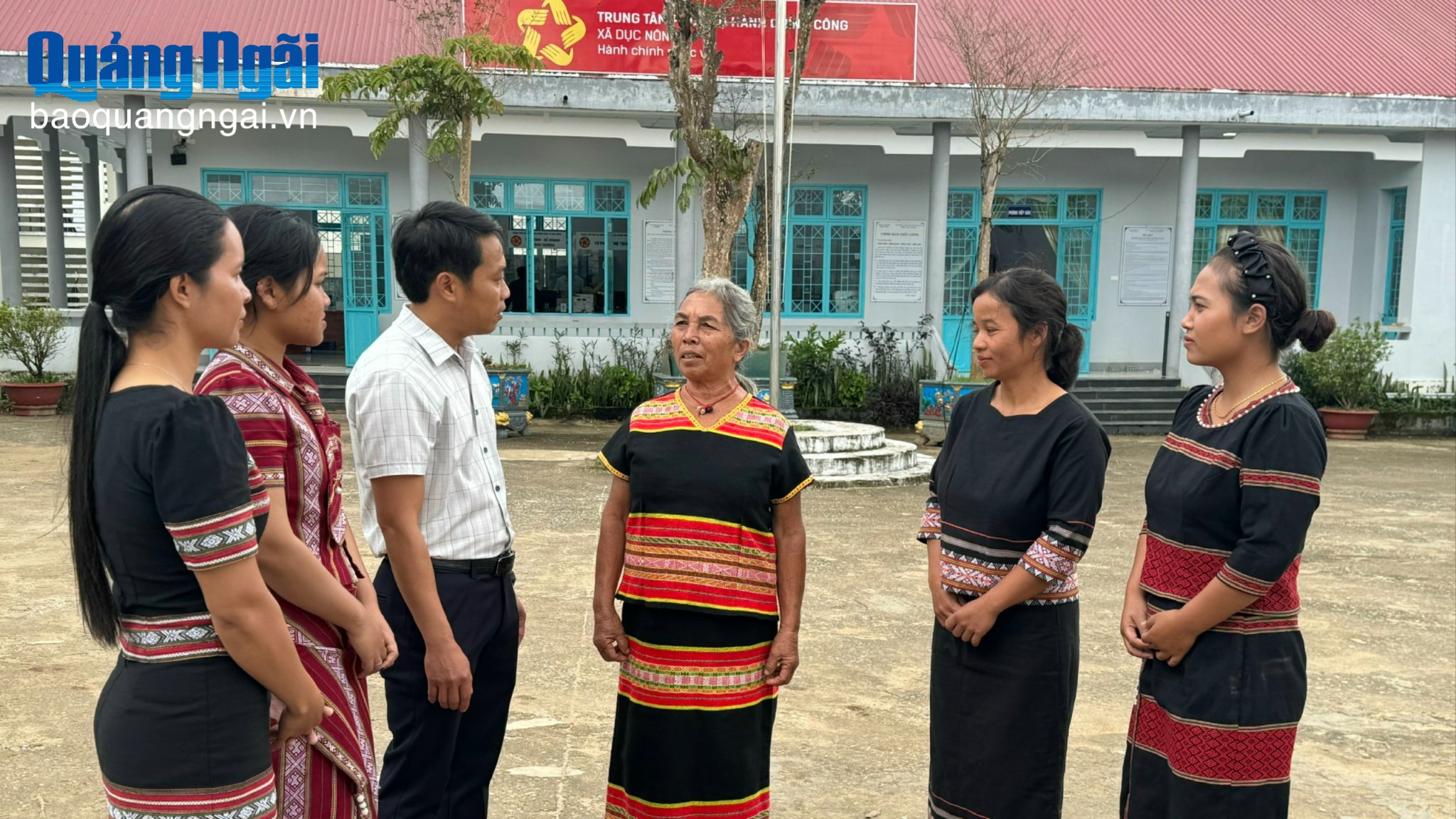 Lá chắn mọi luận điệu thù địch