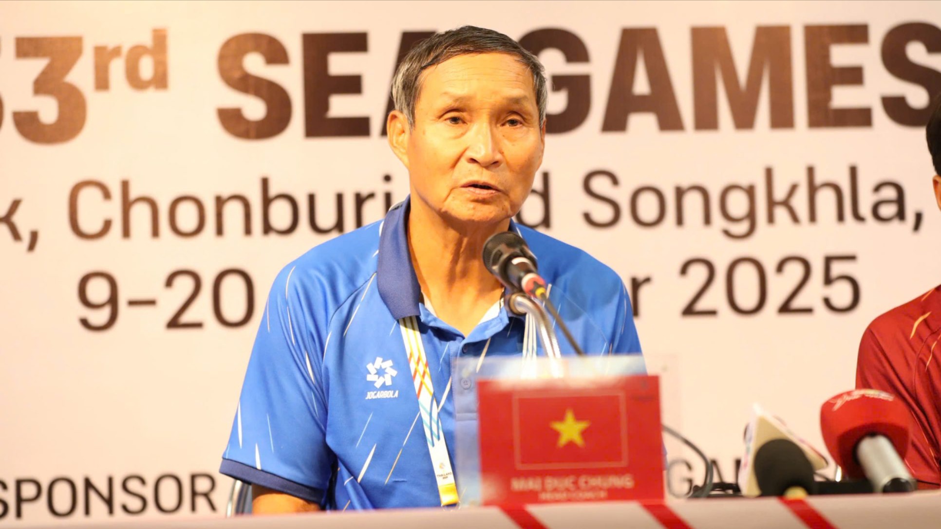 Huấn luyện viên Mai Đức Chung: Đội tuyển chiến đấu bằng tinh thần phụ nữ Việt Nam