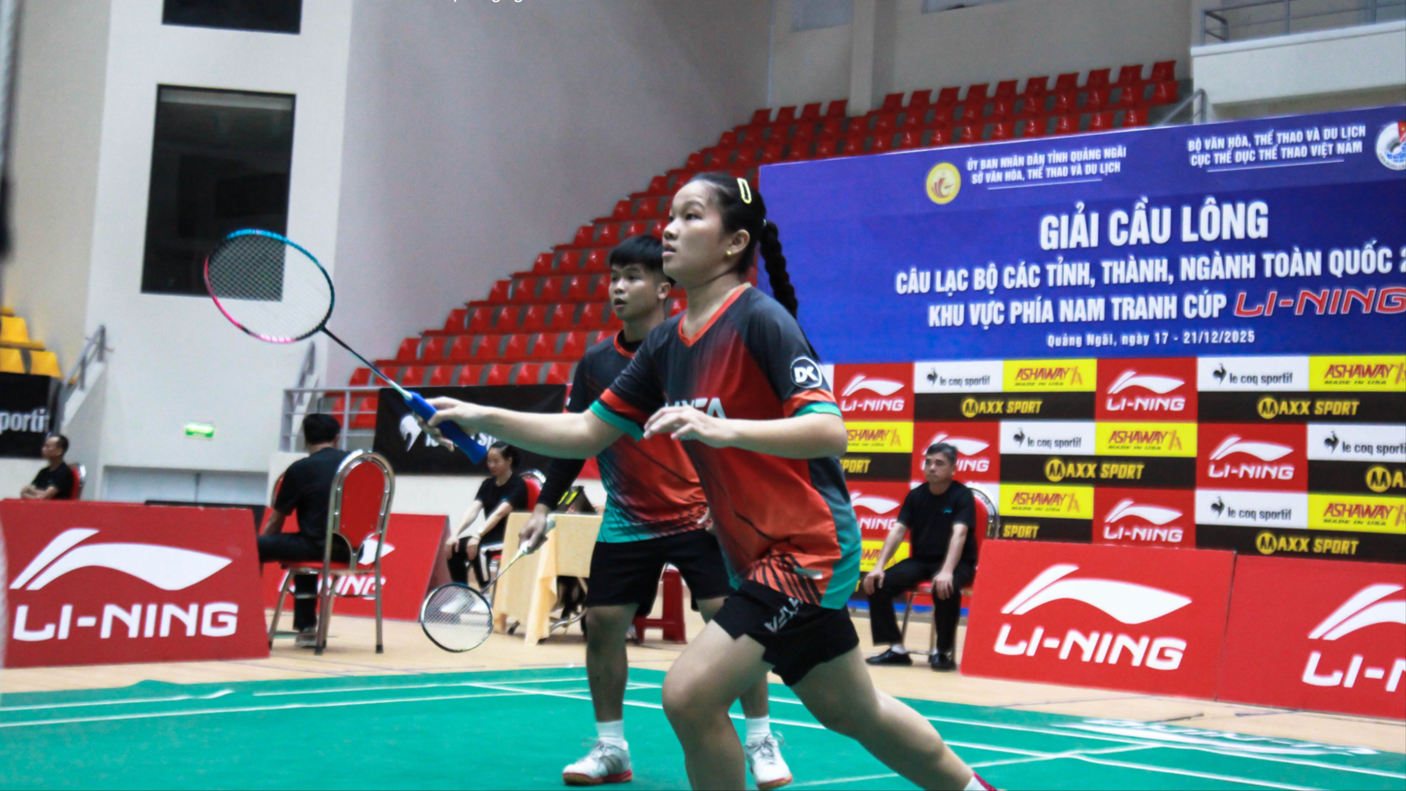 Khai mạc Giải Cầu lông tranh cúp LINING 2025 khu vực phía nam