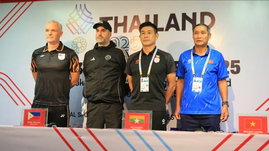 Huấn luyện viên Mai Đức Chung: “Không có đội nào yếu”