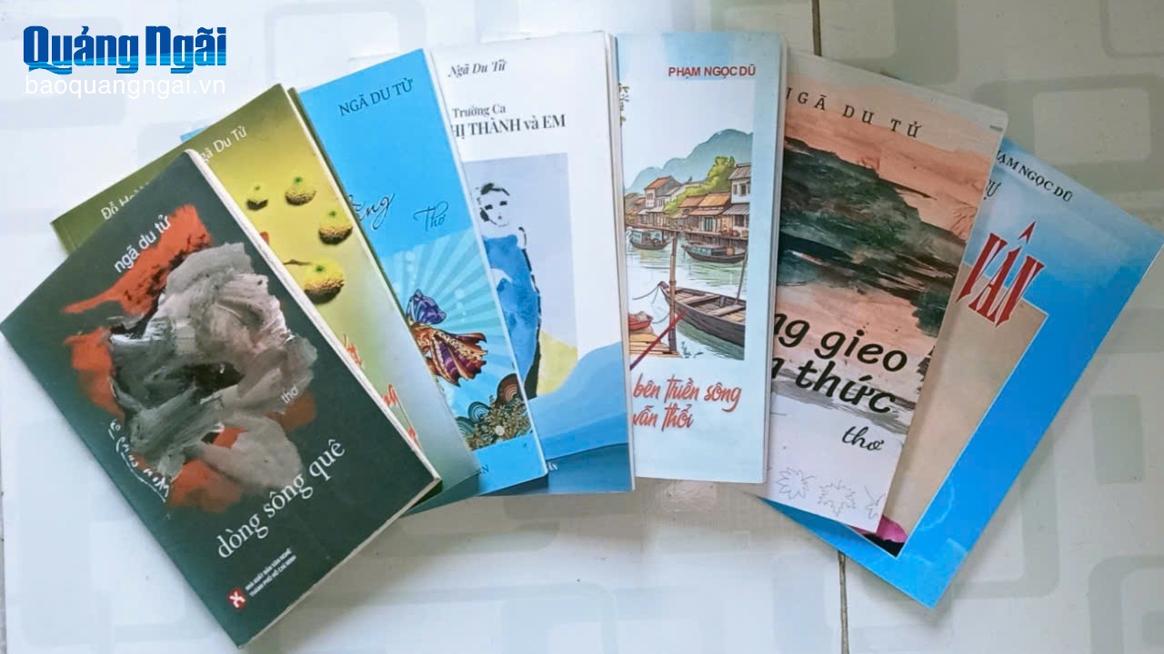 Nhớ về quê hương