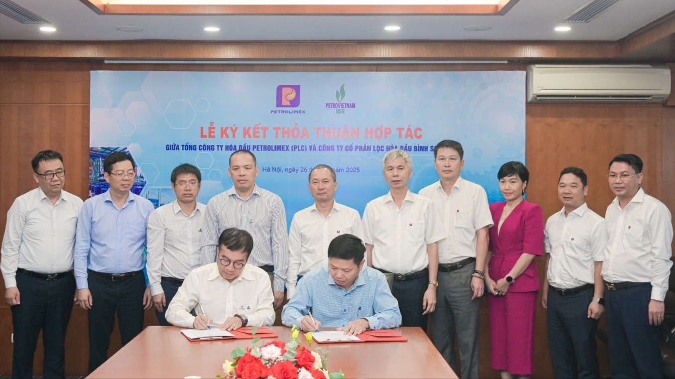 BSR và PLC ký thỏa thuận hợp tác