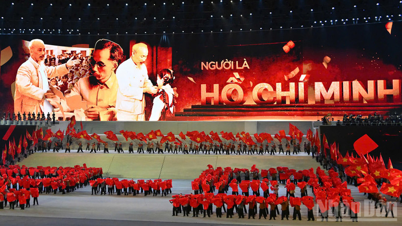 Tổng Bí thư Tô Lâm dự chương trình nghệ thuật đặc biệt 