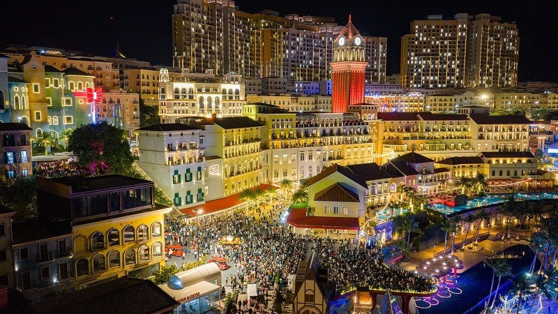 Lượng khách đến Phú Quốc tăng vọt những ngày đầu năm