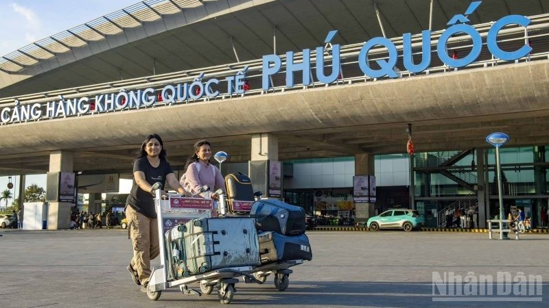 Trước thềm tết Nguyên đán, Phú Quốc đón số chuyến bay quốc tế cao kỷ lục