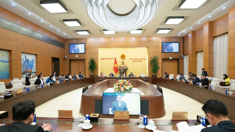 Phiên họp thứ 54 của Ủy ban Thường vụ Quốc hội diễn ra ngày 3/2