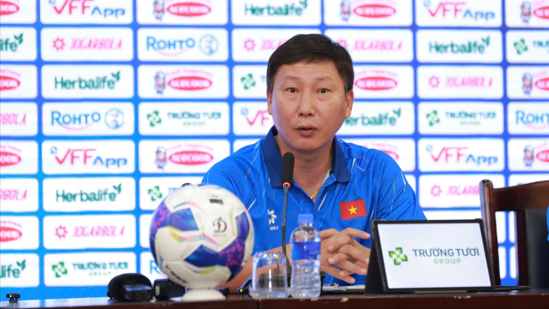 Đội tuyển Việt Nam hướng tới chiến thắng trước Bangladesh