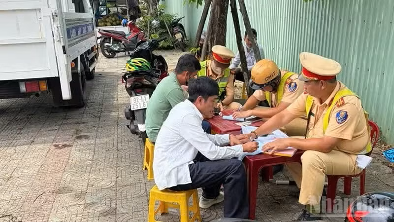 Toàn quốc xảy ra 48 vụ tai nạn giao thông trong ngày 1/5