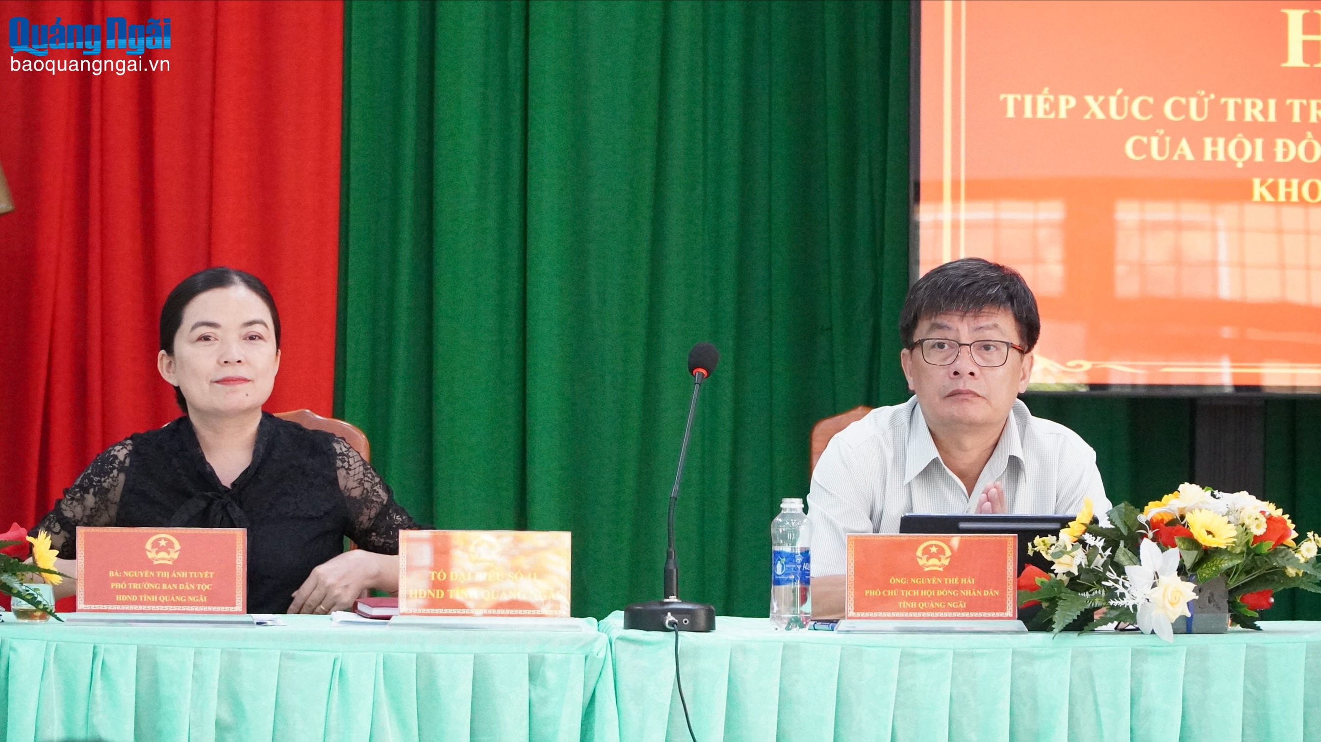 Cử tri xã Măng Ri kiến nghị đầu tư hạ tầng, phát triển cây dược liệu
