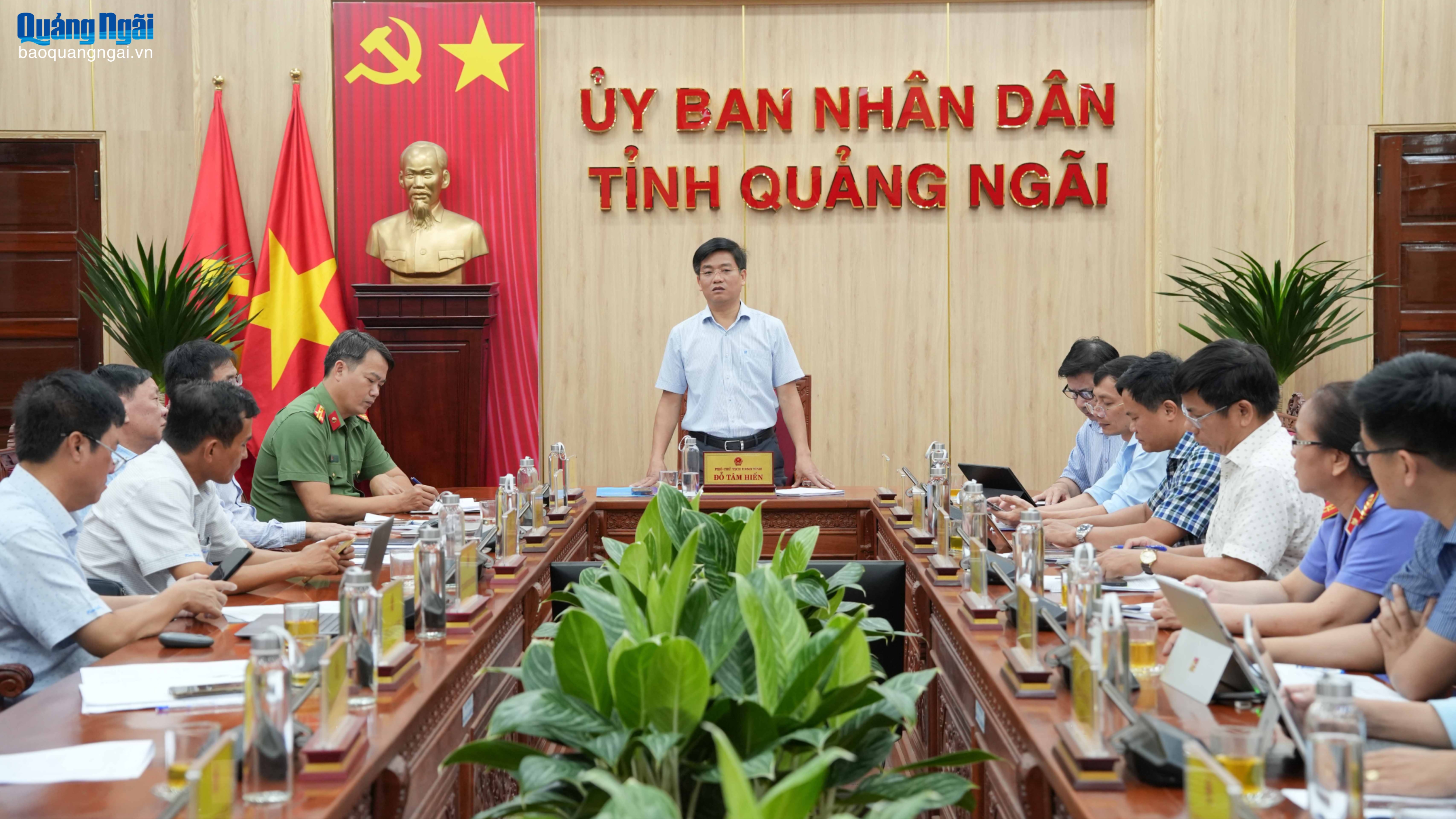 Tập trung xử lý khó khăn trong thủ tục đất đai cho 20 dự án