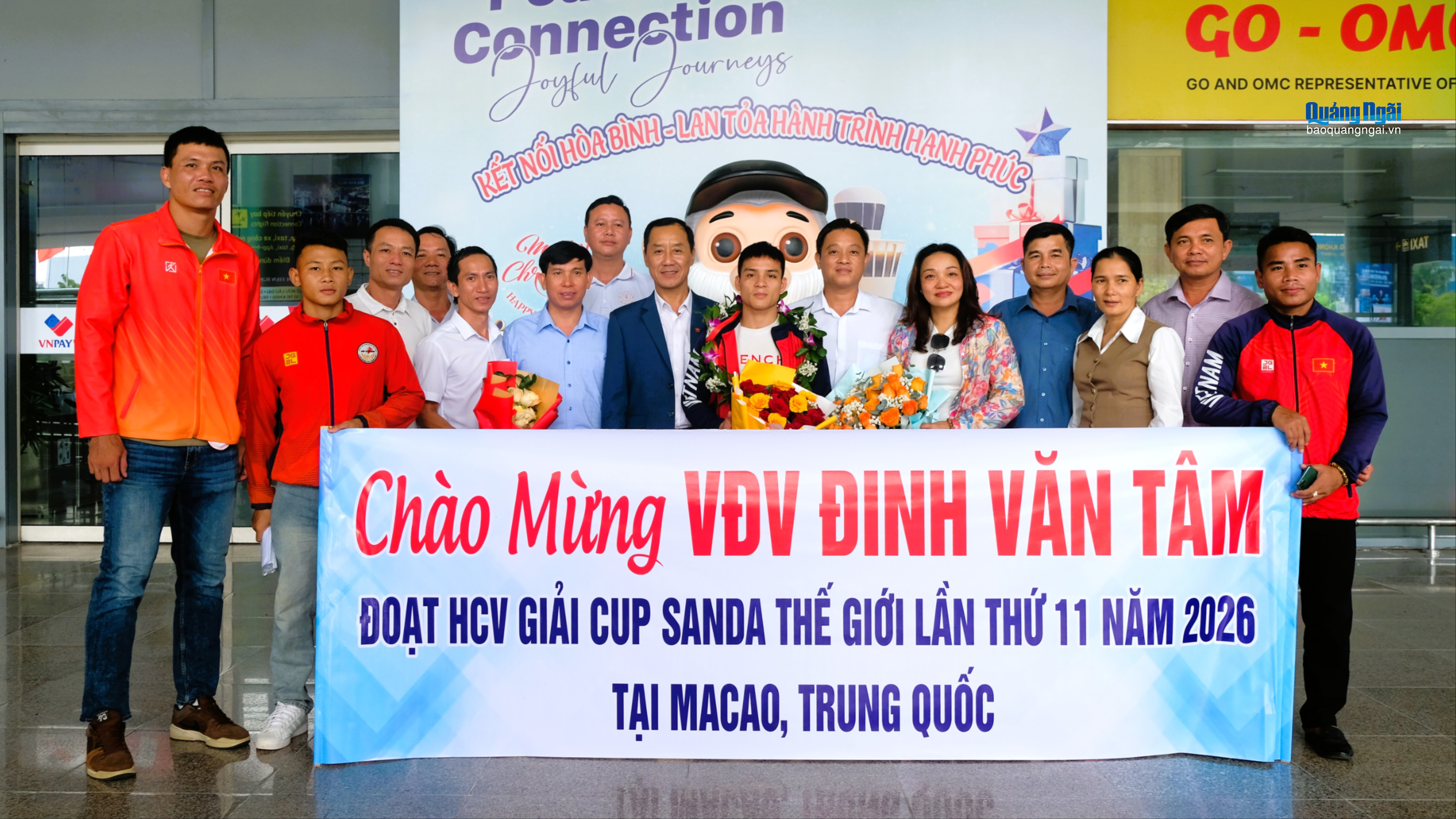 Quảng Ngãi chào đón nhà vô địch thế giới Đinh Văn Tâm trở về