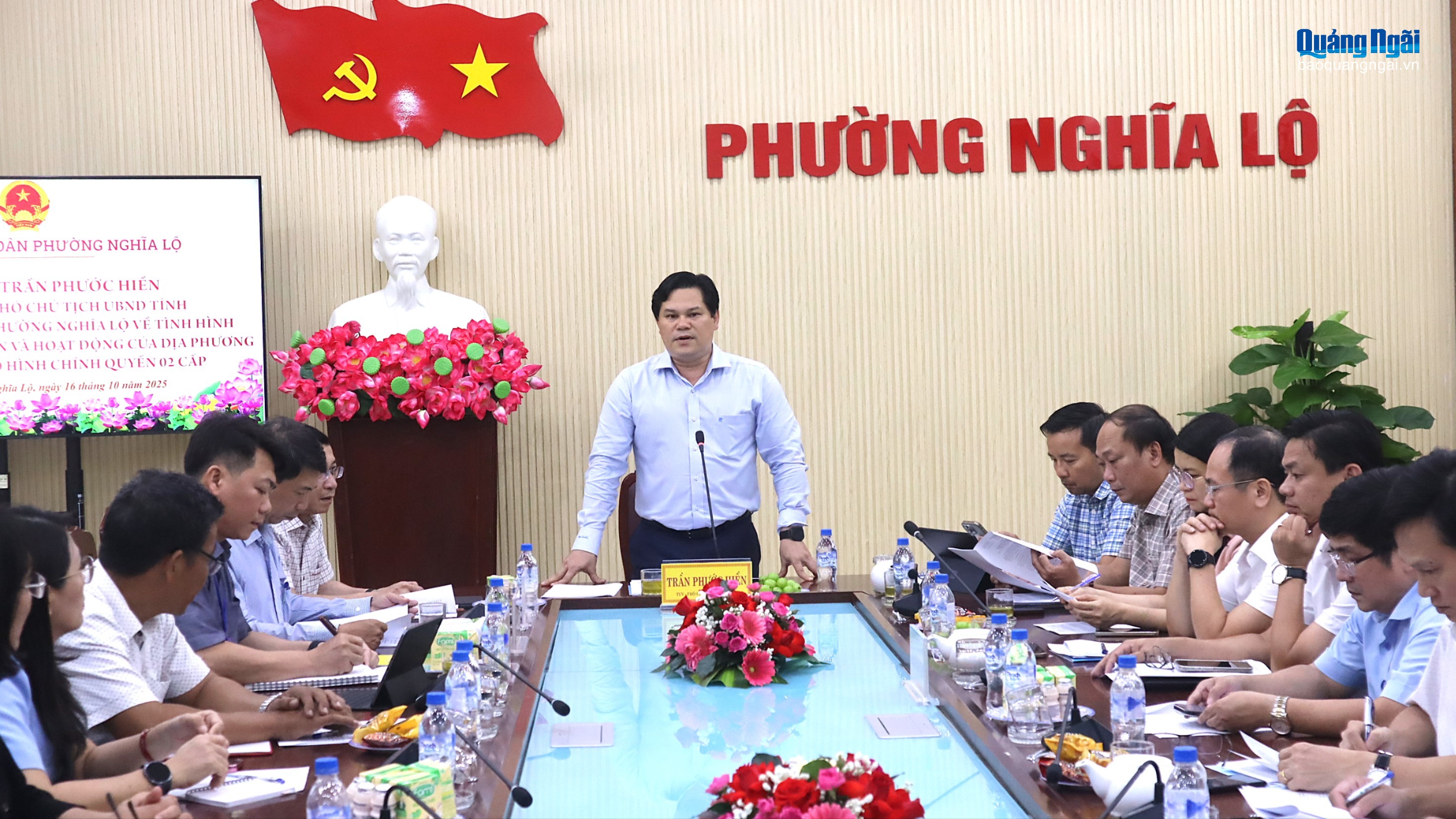 Phó Chủ tịch UBND tỉnh Trần Phước Hiền làm việc với phường Nghĩa Lộ
