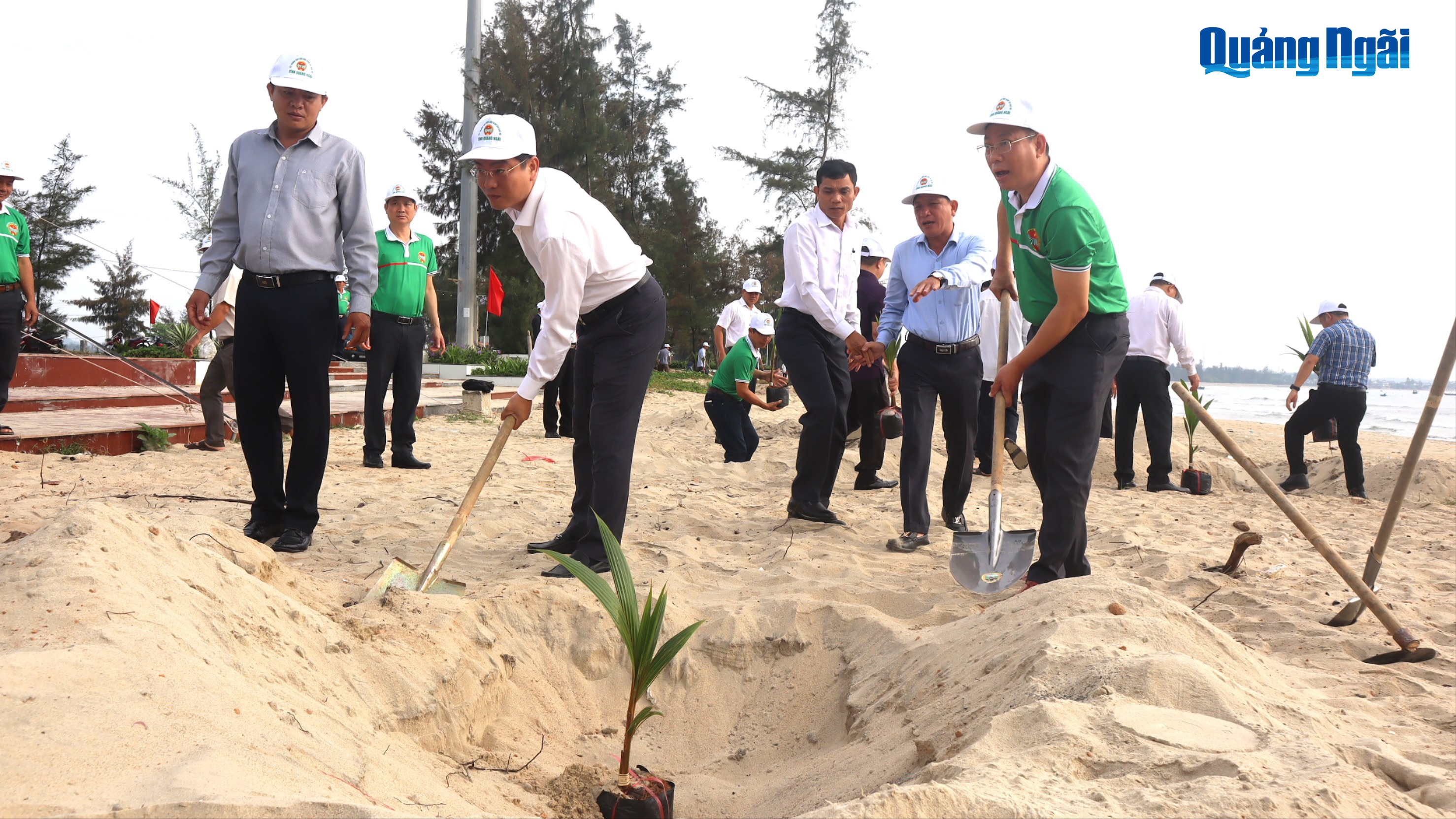 Lễ ra quân “Tết trồng cây - Đời đời nhớ ơn Bác Hồ”
