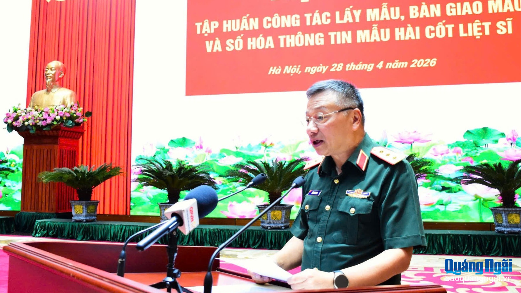 Tập huấn về công tác lấy mẫu, bàn giao và số hóa thông tin mẫu hài cốt liệt sĩ