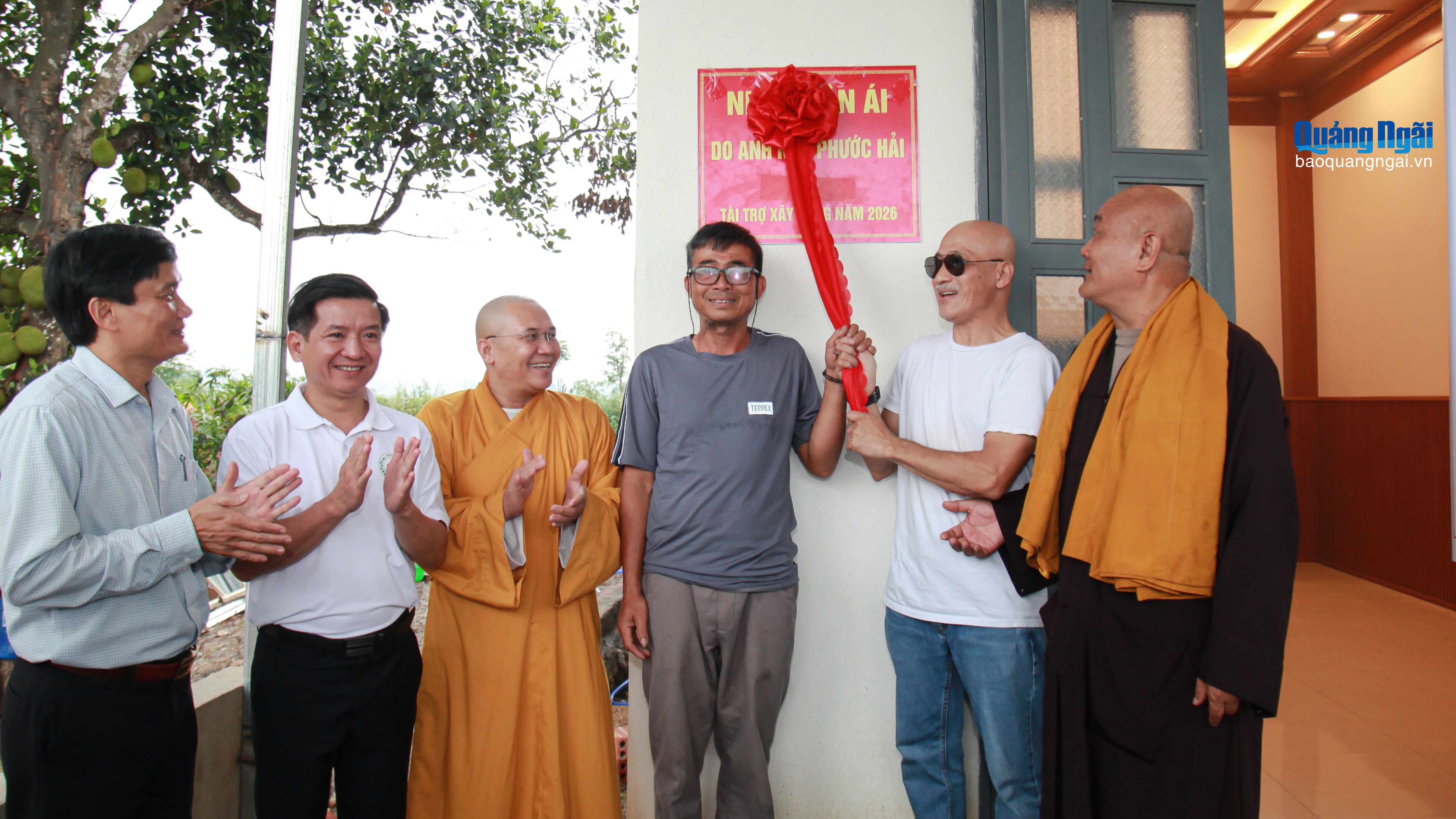 Bàn giao Nhà nhân ái tại xã Đăk Hà