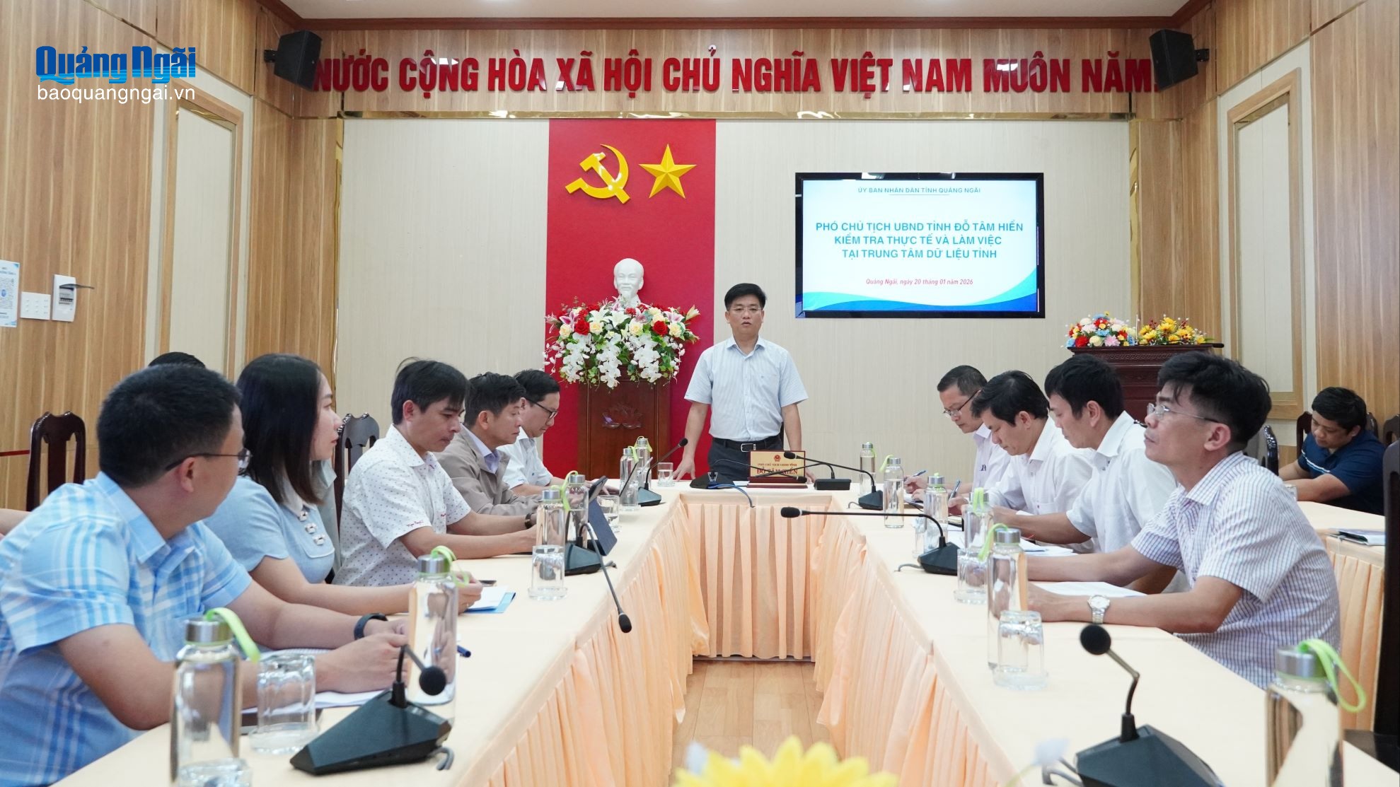 Kiểm tra việc tiếp nhận, quản lý dữ liệu quan trắc môi trường