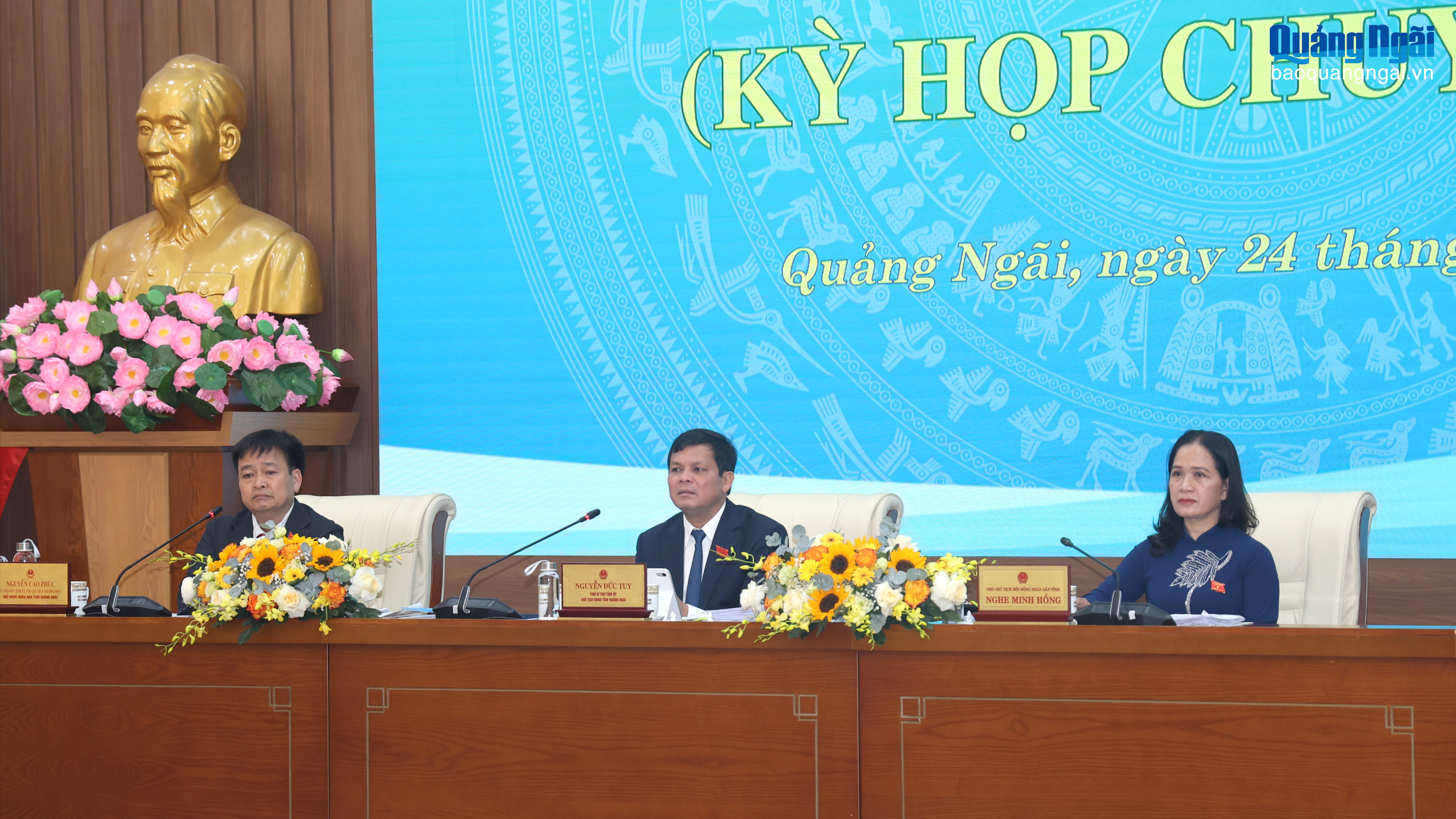 Thông qua 22 nghị quyết, tạo động lực thúc đẩy phát triển