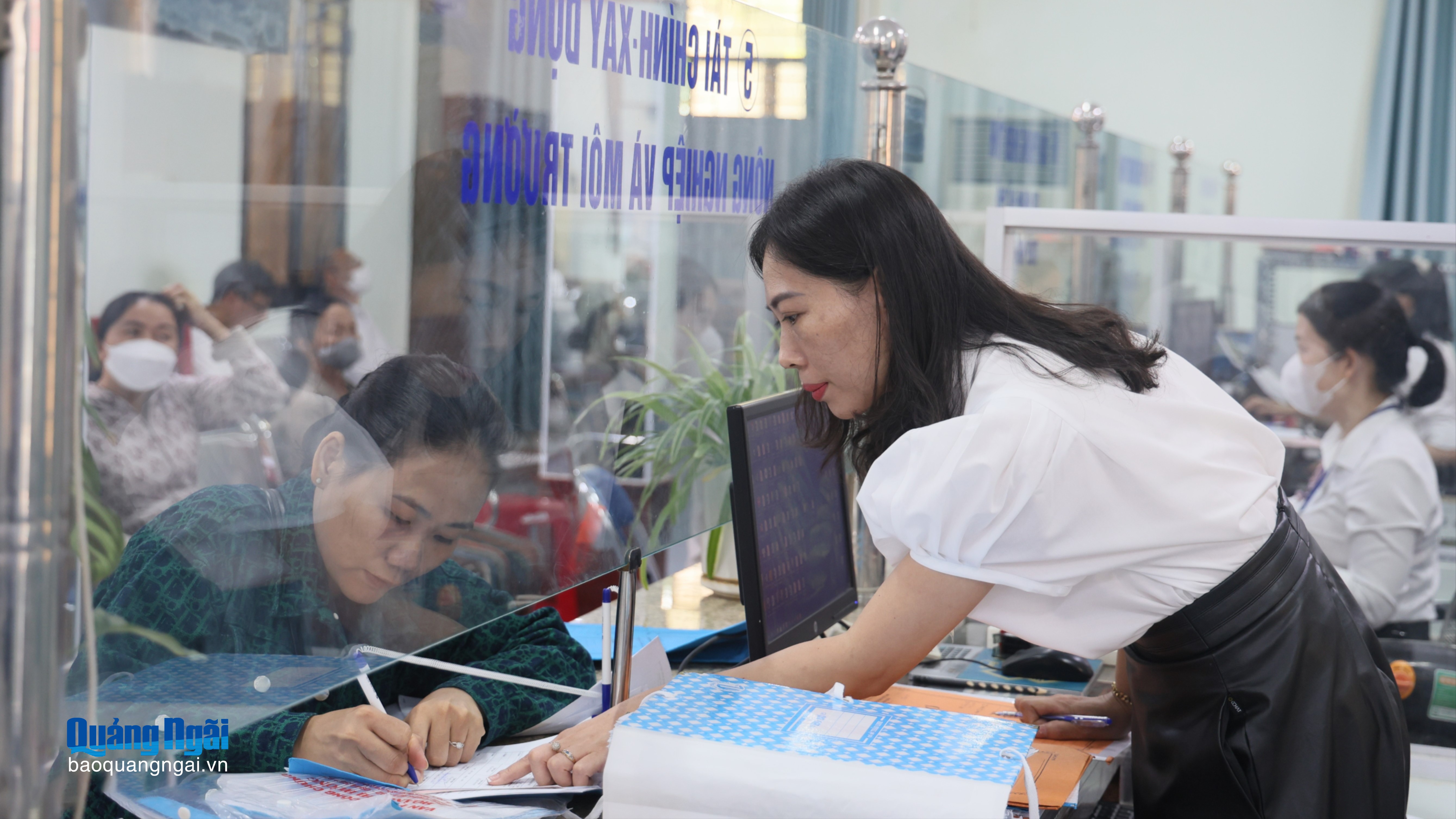 Quảng Ngãi thử nghiệm hệ thống đánh giá cán bộ theo KPI