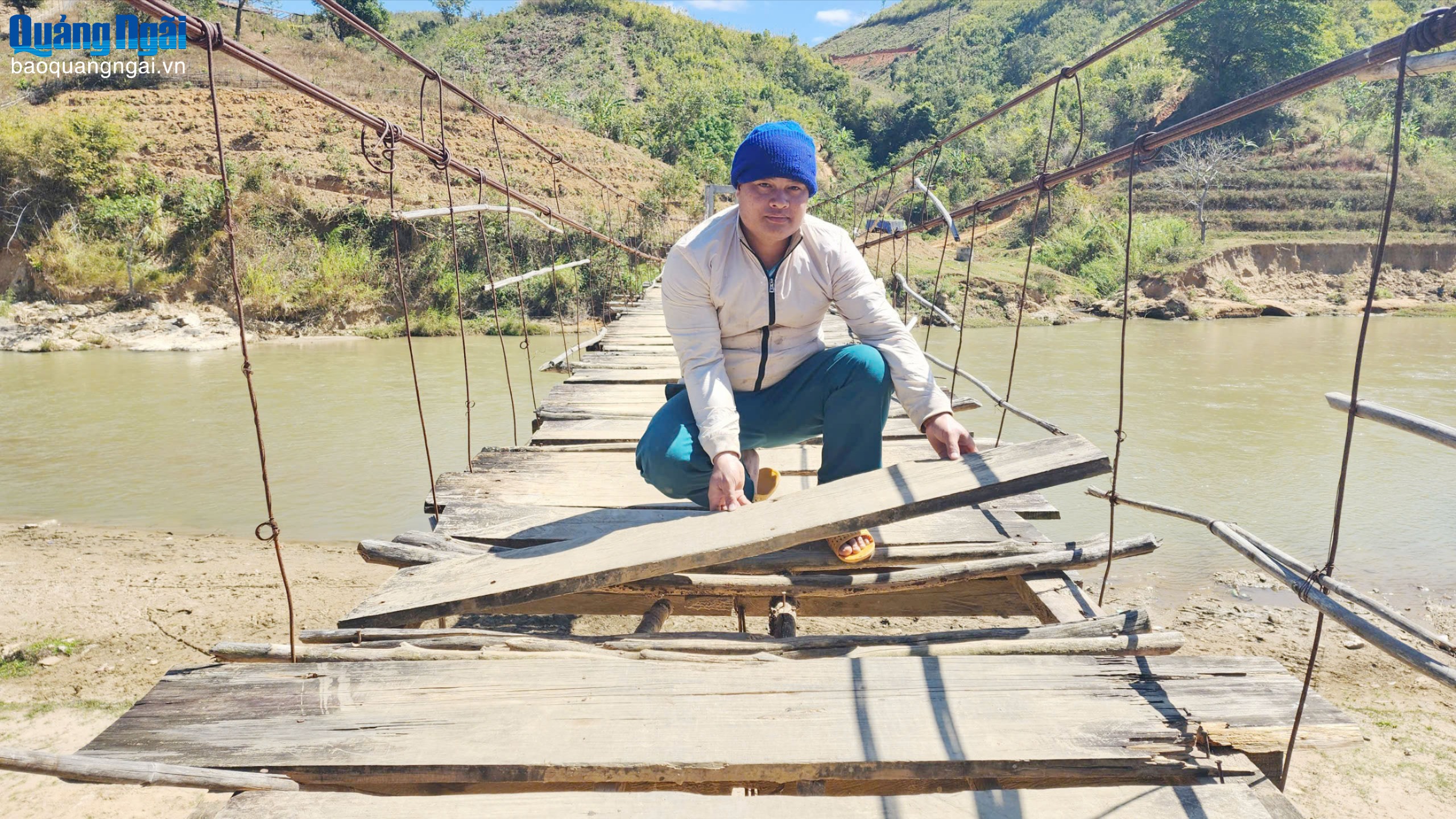 Nỗi lo từ những cây cầu treo xuống cấp