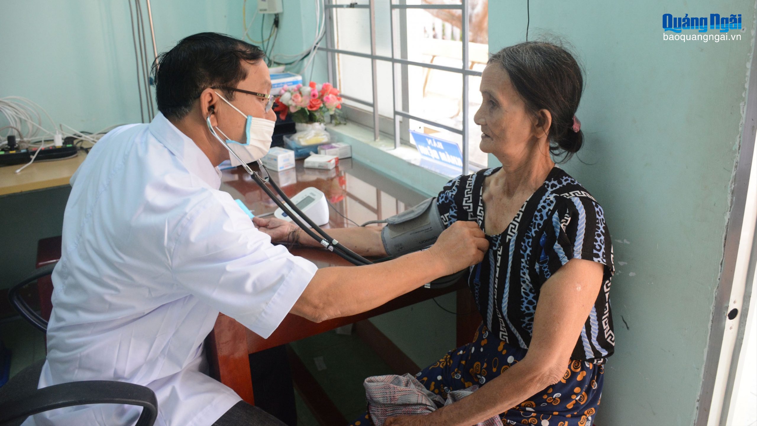 Chuyển trọng tâm từ chữa bệnh sang phòng bệnh