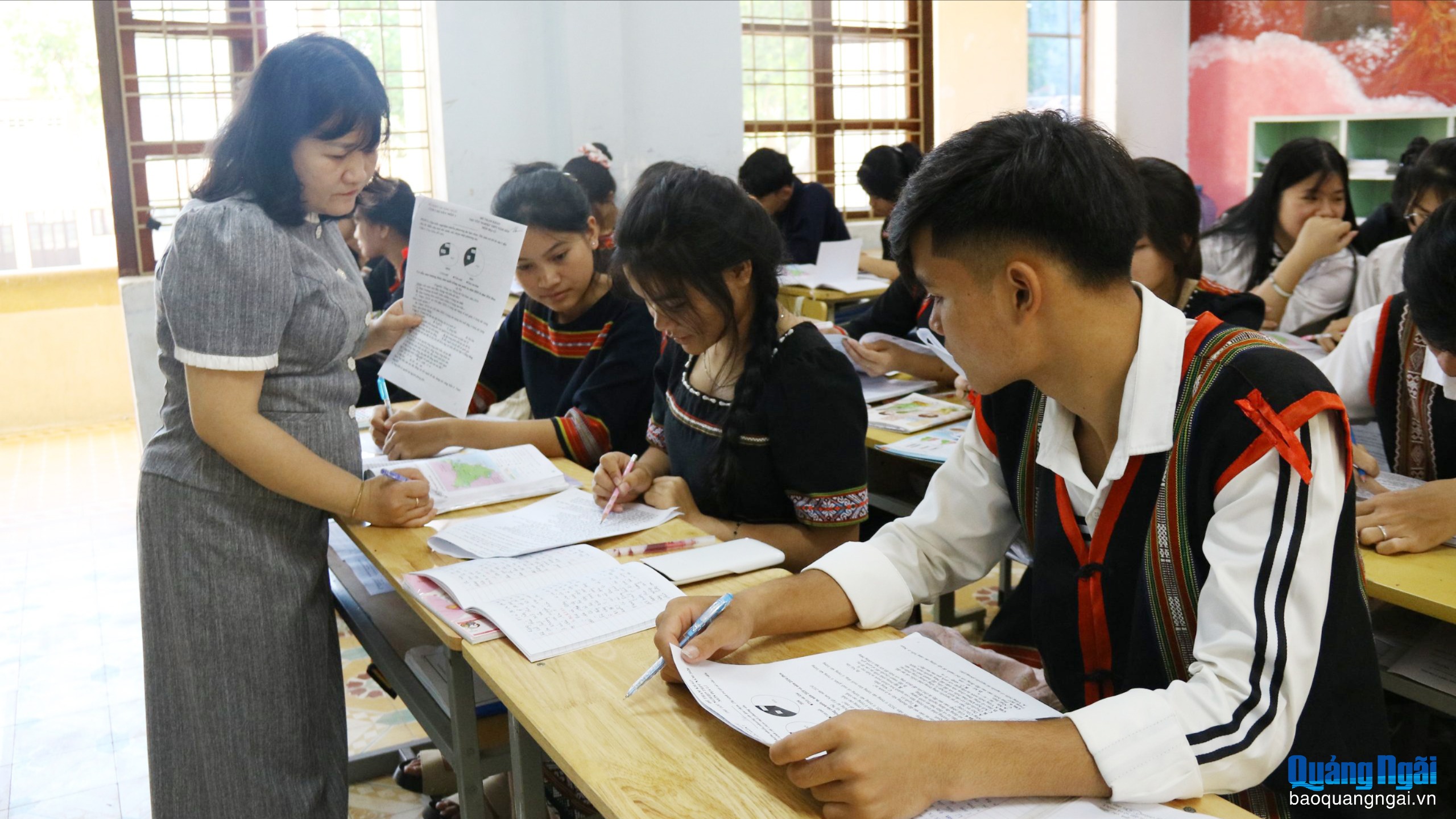 Tập trung ôn thi tốt nghiệp trung học phổ thông
