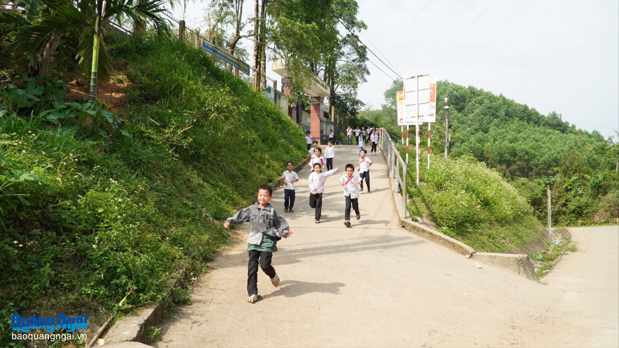Động lực phát triển cho miền núi