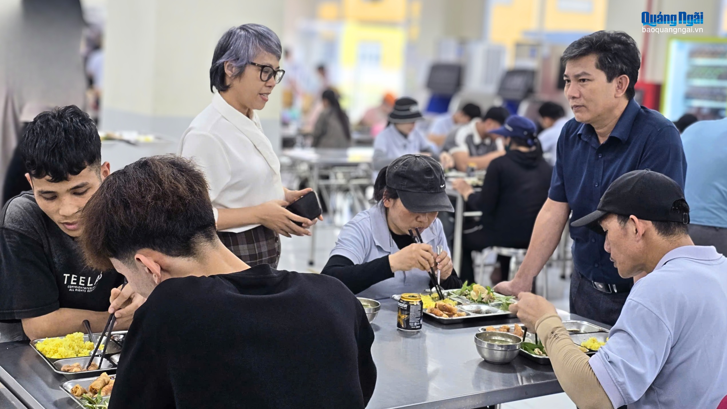 Hơn 9 nghìn công nhân tham gia “Bữa cơm Công đoàn”