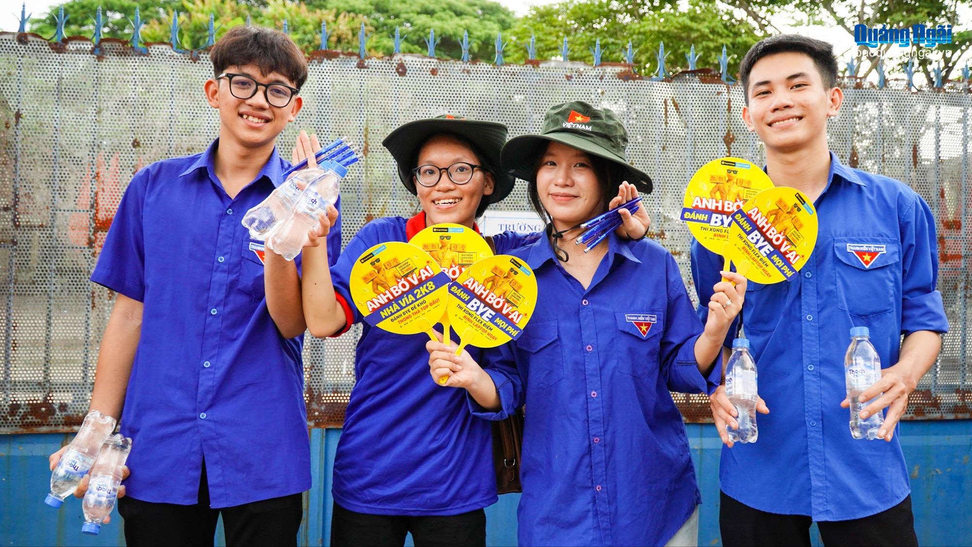 Tuổi trẻ Quảng Ngãi tiếp sức sĩ tử vượt vũ môn