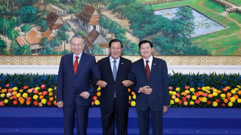 Lãnh đạo Việt Nam gửi thư chúc mừng năm mới Lào và Campuchia