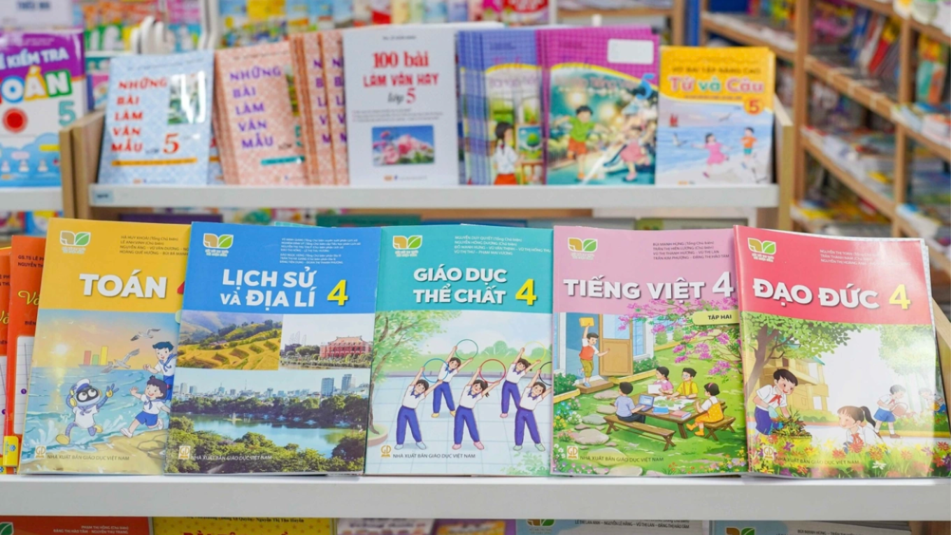 Giá bộ sách giáo khoa chung sẽ giảm khoảng 13%