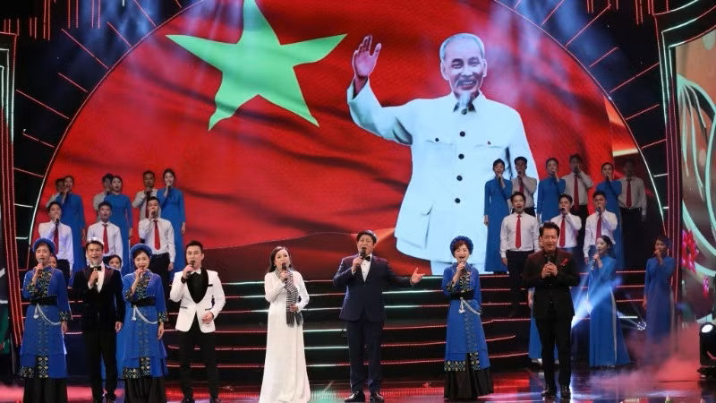 Hà Nội tổ chức nhiều chương trình nghệ thuật kỷ niệm 136 năm Ngày sinh Chủ tịch Hồ Chí Minh