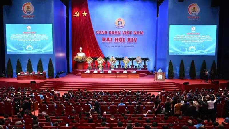 Công đoàn Việt Nam đồng hành với Chính phủ nâng cao năng suất lao động, thực hiện mục tiêu tăng trưởng hai con số