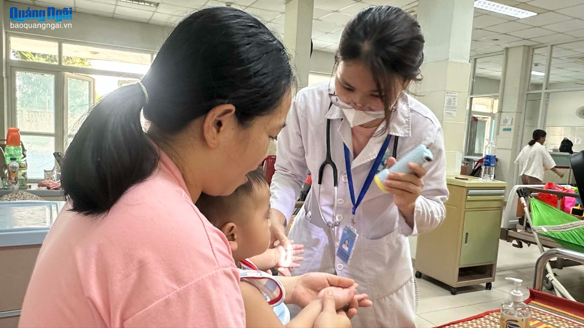 Số ca mắc bệnh tay chân miệng tăng cao