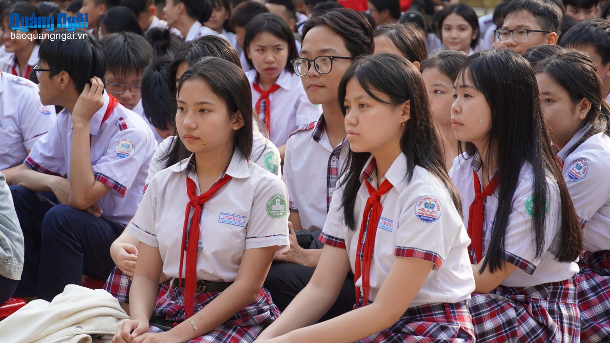 Tư vấn tuyển sinh vào lớp 10