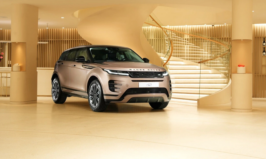 Range Rover Evoque 2025 ra mắt Việt Nam: Giá từ 2,9 tỉ, máy hybrid, camera xịn nhất phân khúc