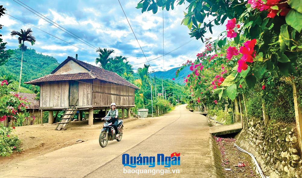 Người Ca Dong làm du lịch cộng đồng