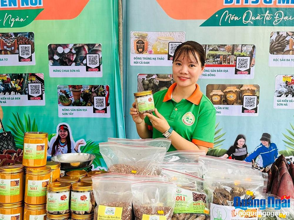 Nữ giám đốc hợp tác xã năng động