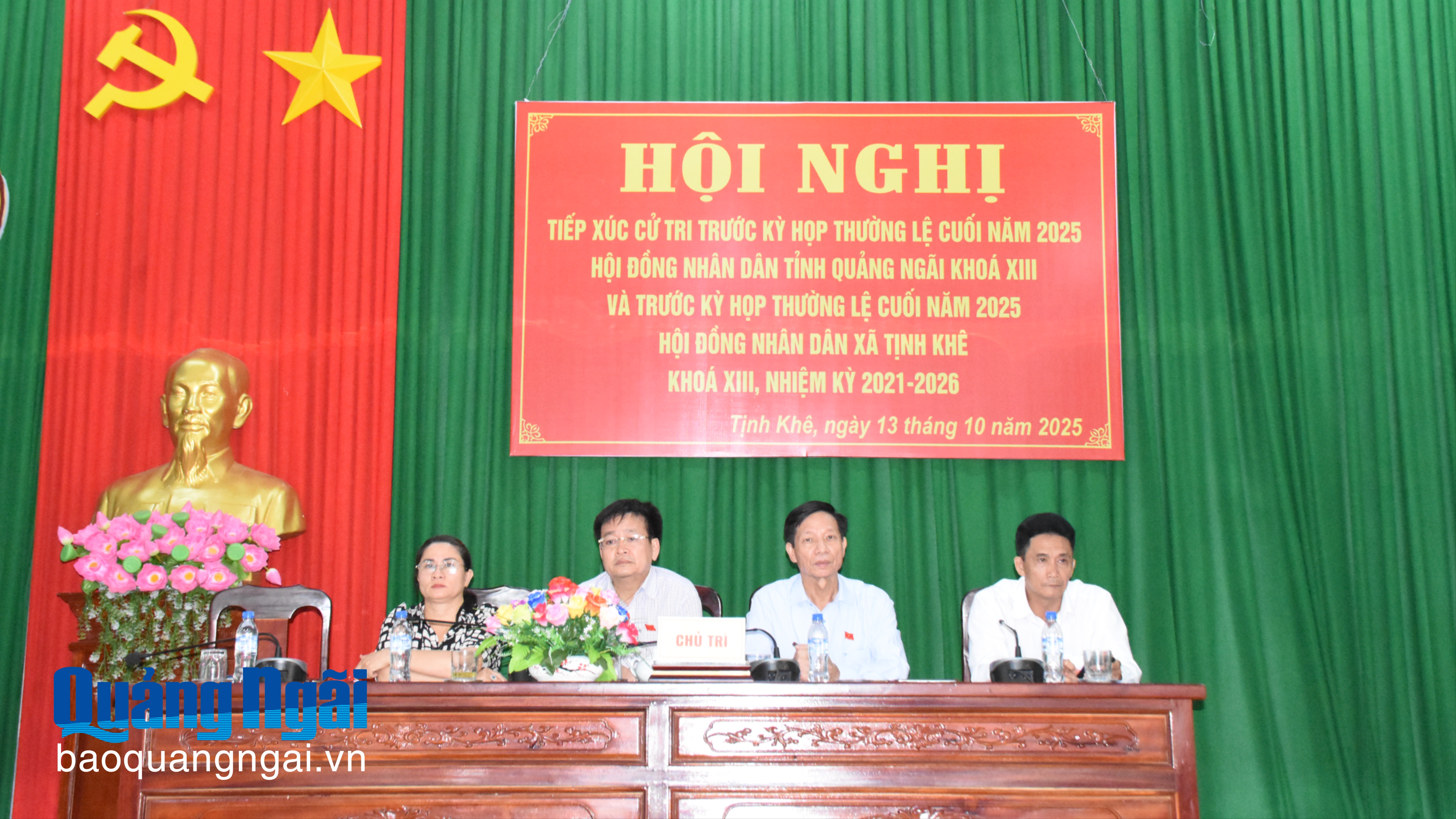 Phó Chủ tịch Thường trực HĐND tỉnh Nguyễn Cao Phúc tiếp xúc cử tri xã Tịnh Khê