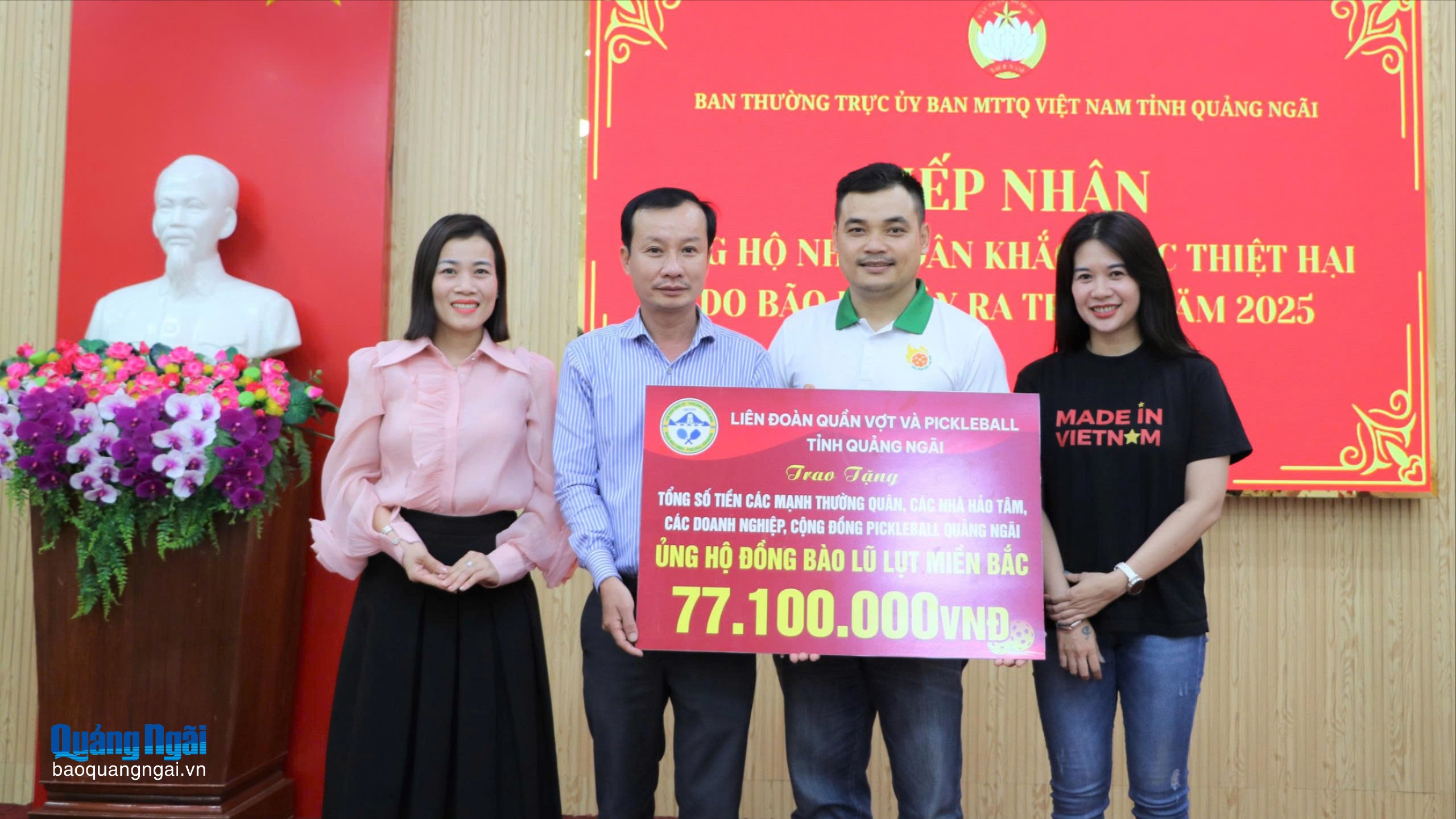 Doanh nghiệp và nhà hảo tâm hỗ trợ đồng bào miền Bắc