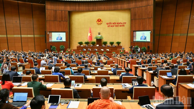 Khai mạc trọng thể Kỳ họp thứ 10, Quốc hội khóa XV