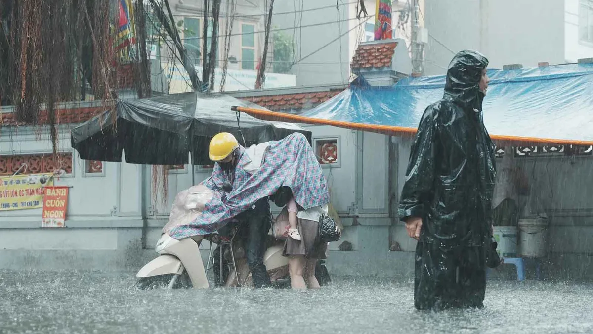 Tạm hoãn lịch học trong những ngày mưa bão diễn biến phức tạp