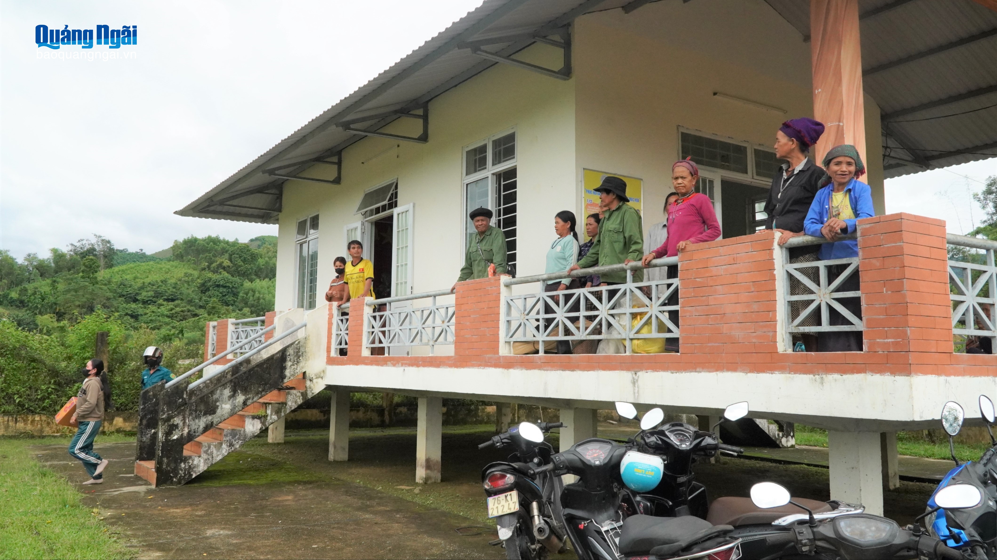 Ứng phó với mưa lớn, sạt lở đất