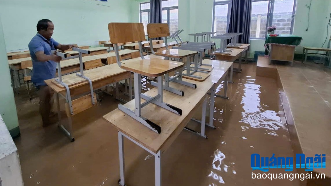 Nhiều trường học đồng loạt cho học sinh nghỉ học