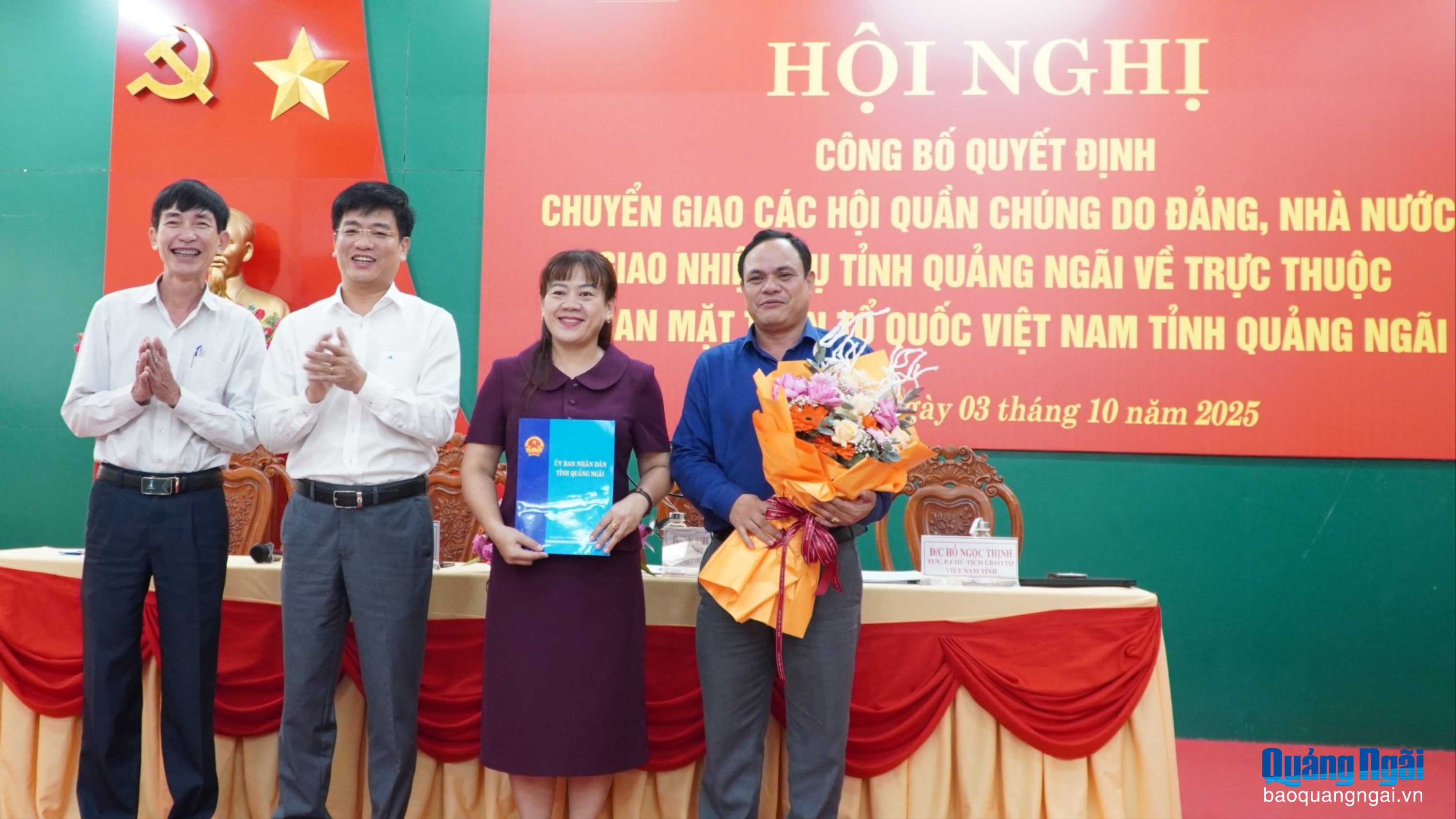 Chuyển giao 18 hội quần chúng về Ủy ban Mặt trận Tổ quốc Việt Nam tỉnh