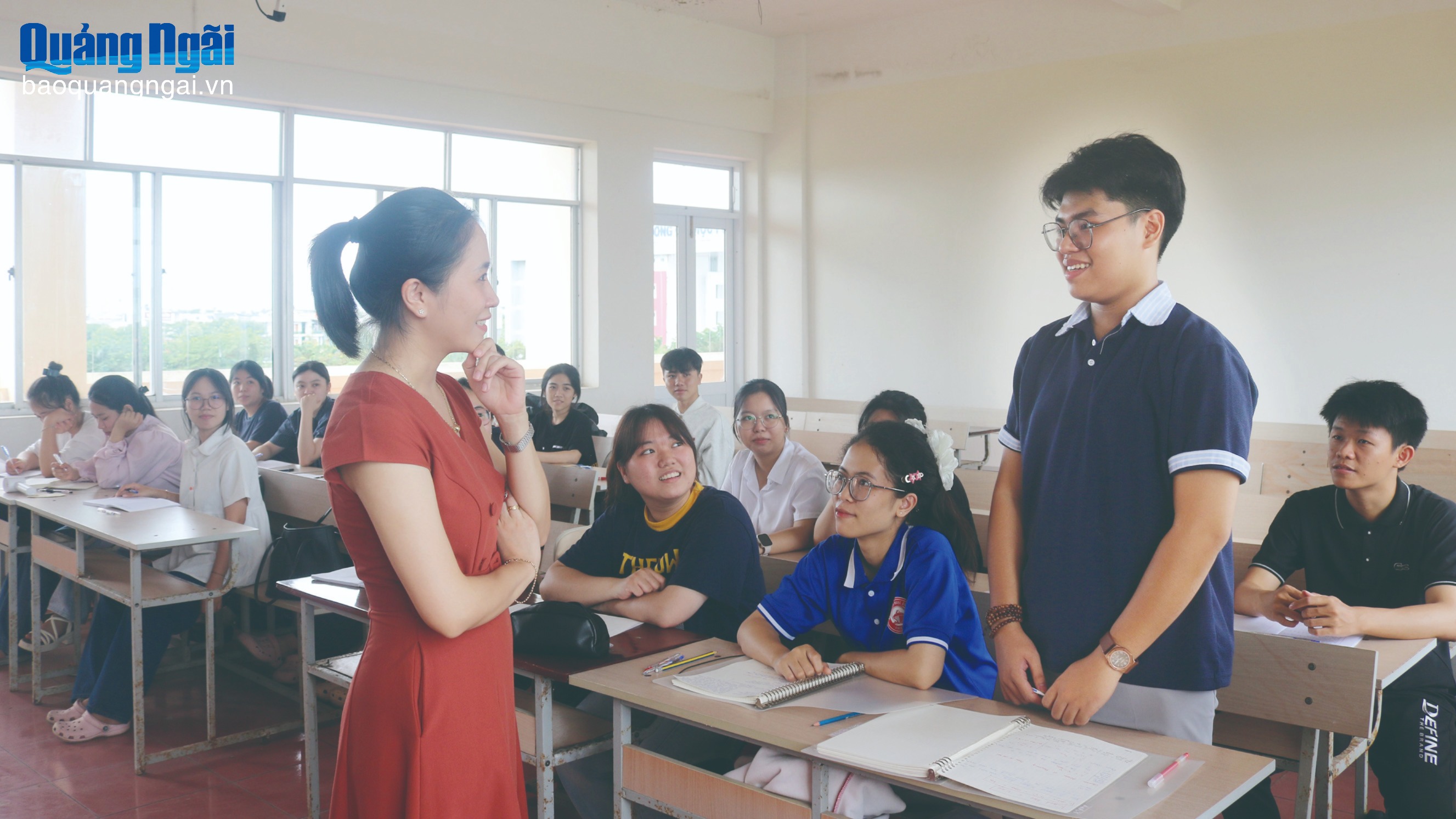 Đồng hành cùng sinh viên