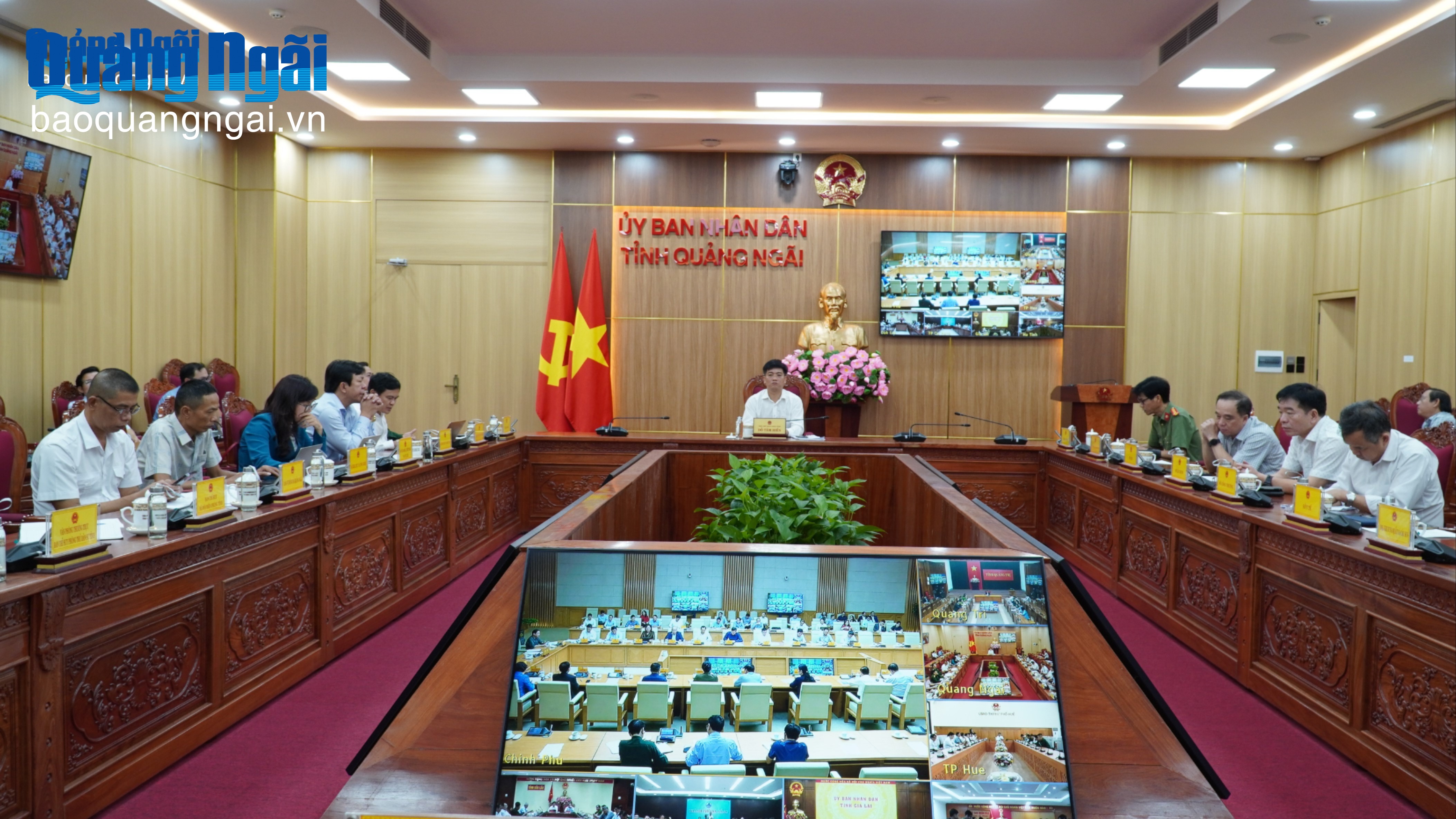 Khẩn trương sửa chữa nhà ở, khôi phục sản xuất