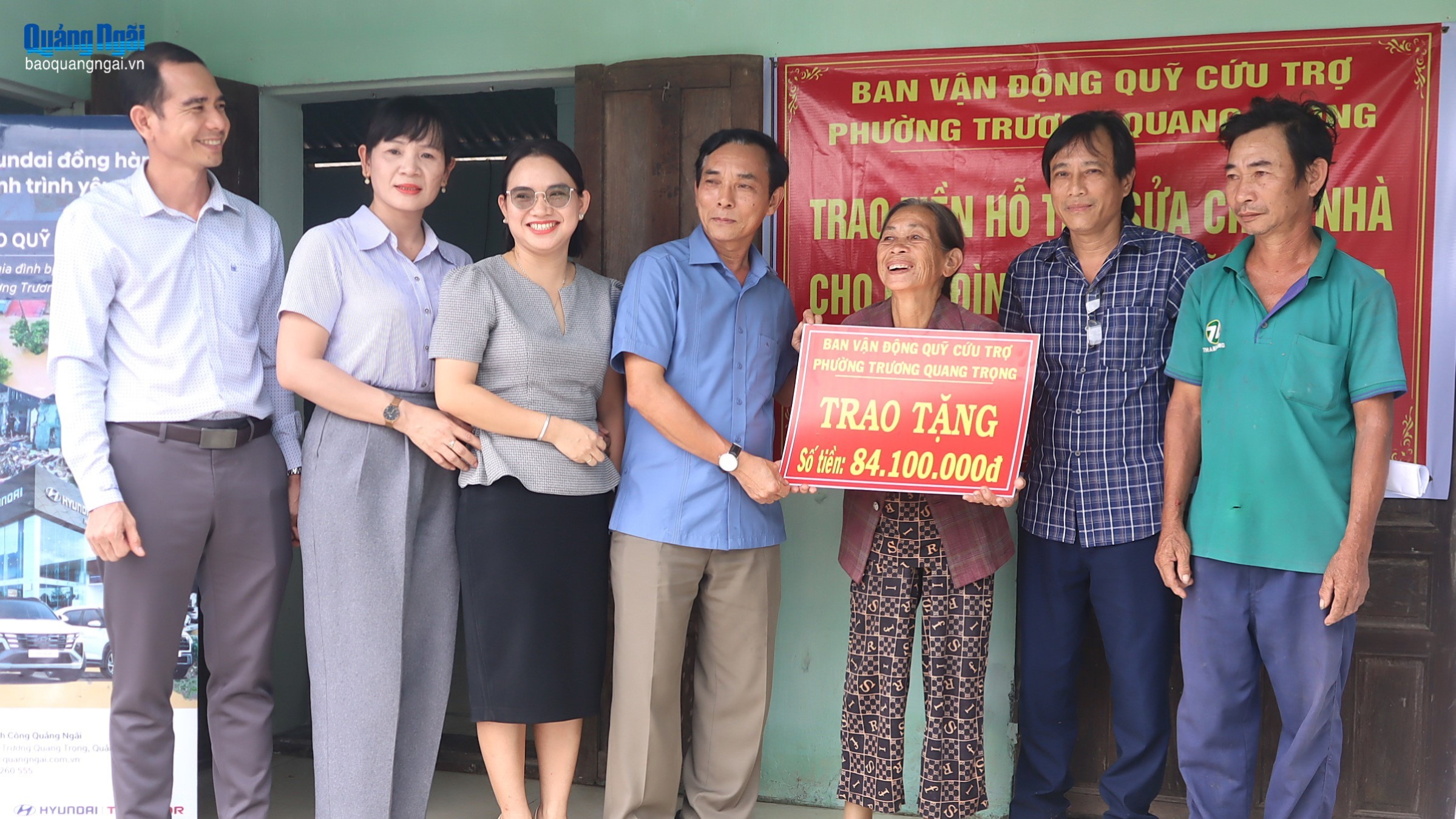 Hoàn thành sửa chữa nhà cho hộ gia đình bị thiệt hại do bão số 13