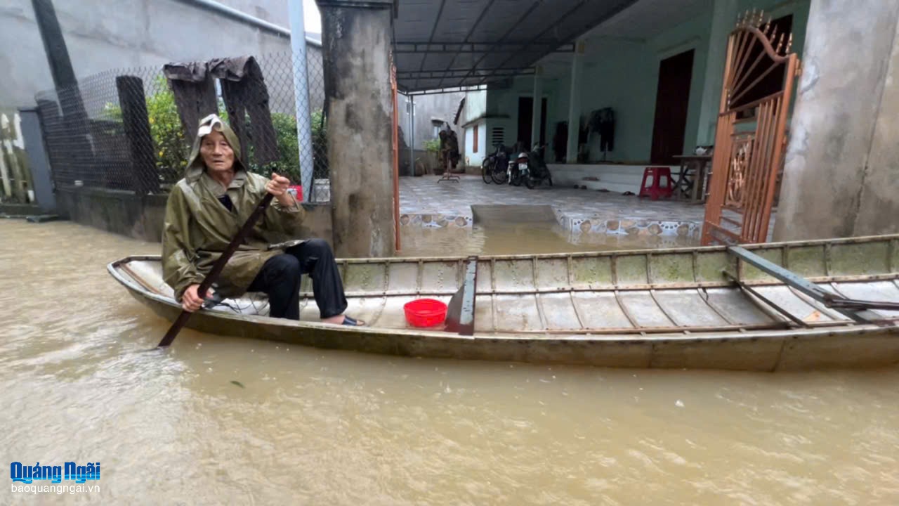 “Sống chung” với lũ ở Tân An